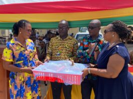 Anloga District begins distribution of Government’s “Nkokɔ Nkitinkiti” Poultry birds